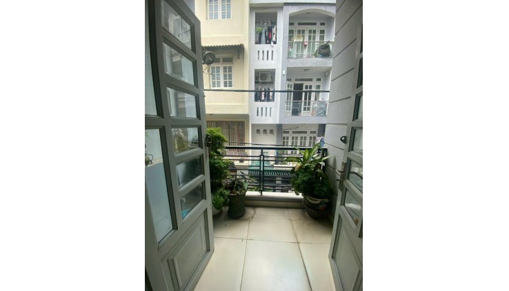 **Bán nhà hẻm xe hơi Thăng Long**, phường 4 Tân Bình, DT 5x20, 3 tầng